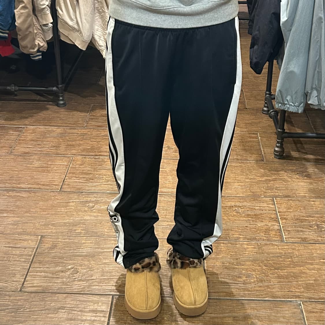 [HI] 아디다스 트랙 팬츠 블랙  상품이미지1