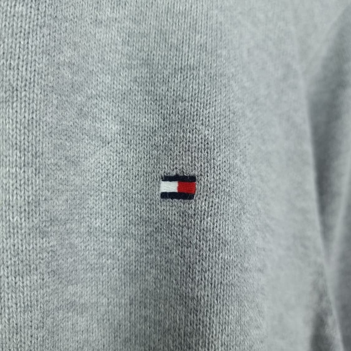 [타미힐피거] 로고 자수 하프집업 반집업 니트 그레이 M19596 상품이미지6