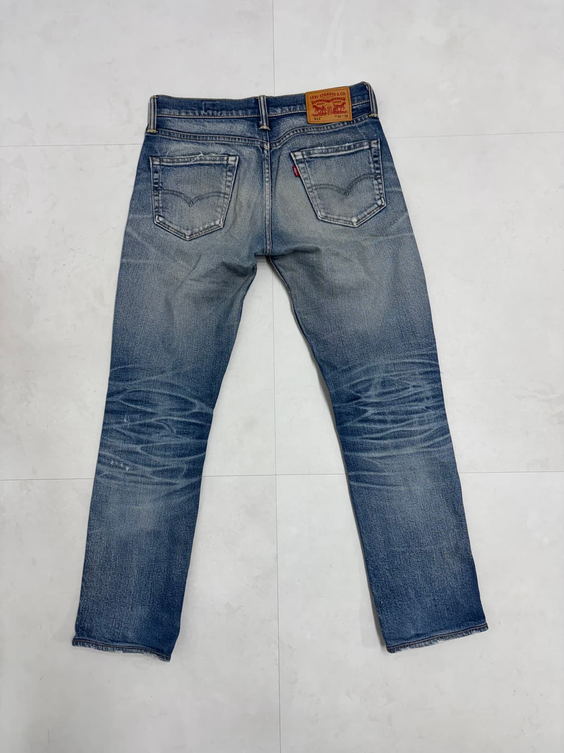 LEVIS 511 KNEE DISTRESSED 상품이미지8