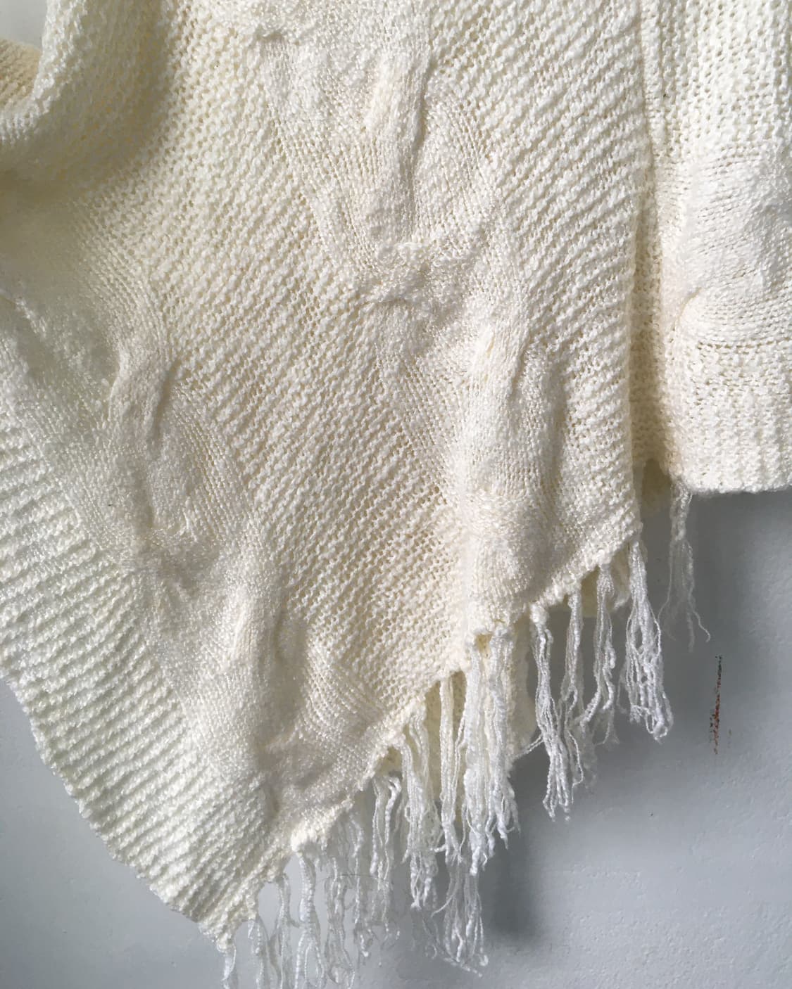 Fringe point knit cape 상품이미지5