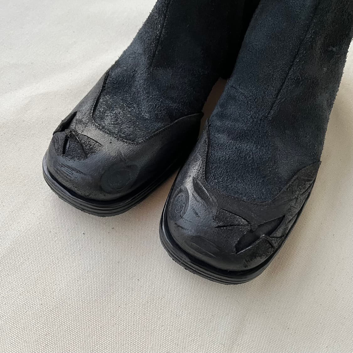 메종 마르지엘라 S/S 2021 디스트로이드 스퀘어 토 타비 부츠 상품이미지3