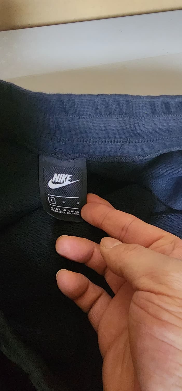 나이키 남성  블랙 기모 트레이닝팬츠 상태굿 L 상품이미지5