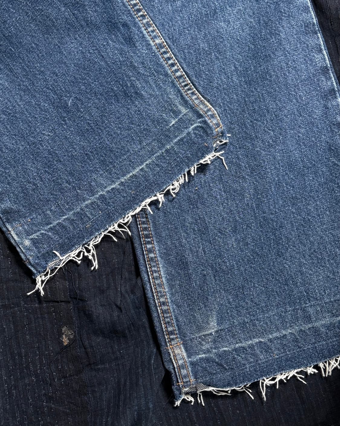 90‘s Levi's [오렌지탭] 605 슬림 테이퍼드 핏 데님 팬츠 3 상품이미지4