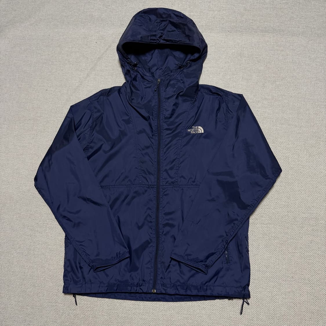 노스페이스 경량 바람막이 후디 자켓 상품이미지1
