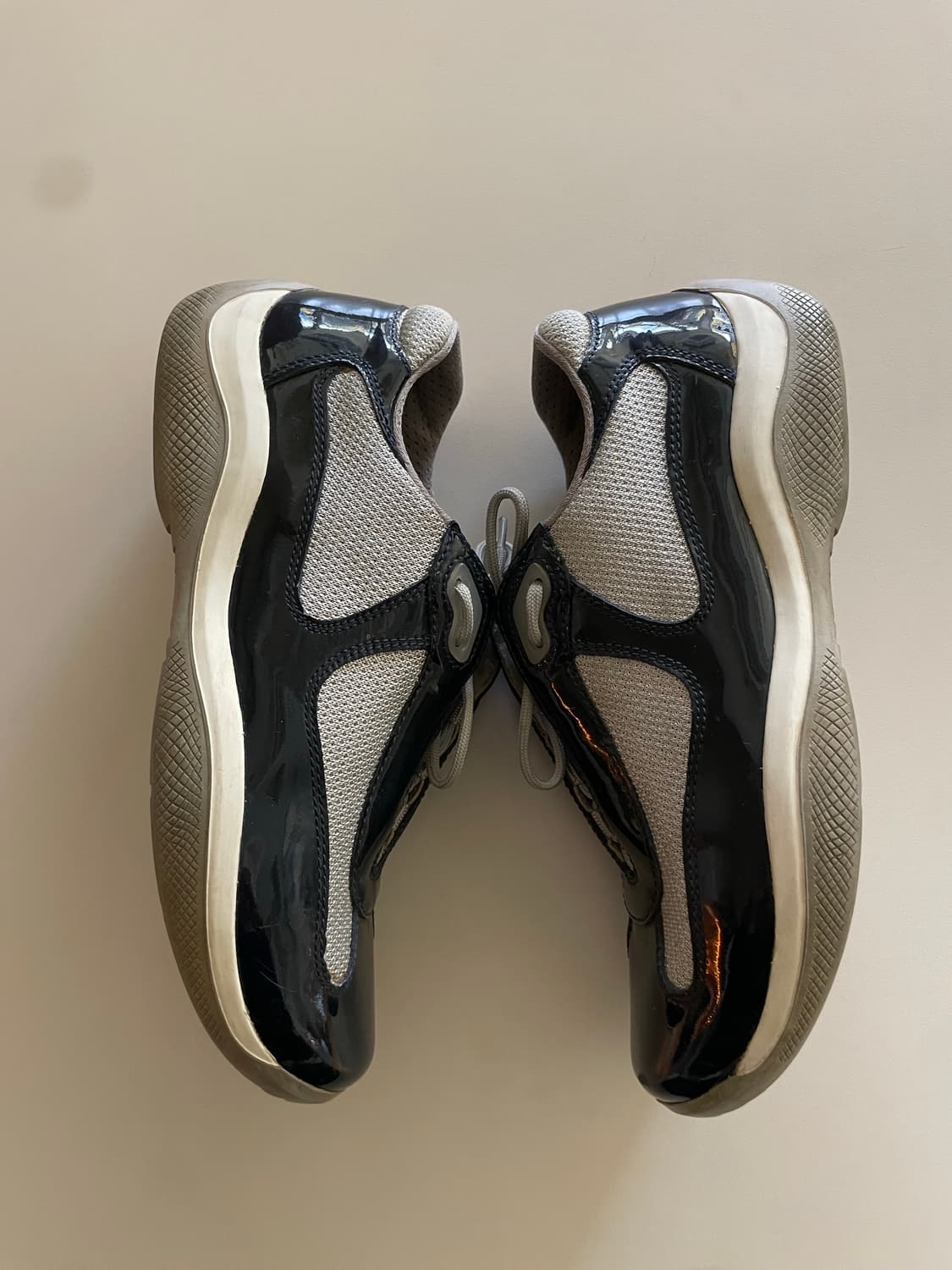 프라다 OG 아메리카컵 유광 네이비 상품이미지3