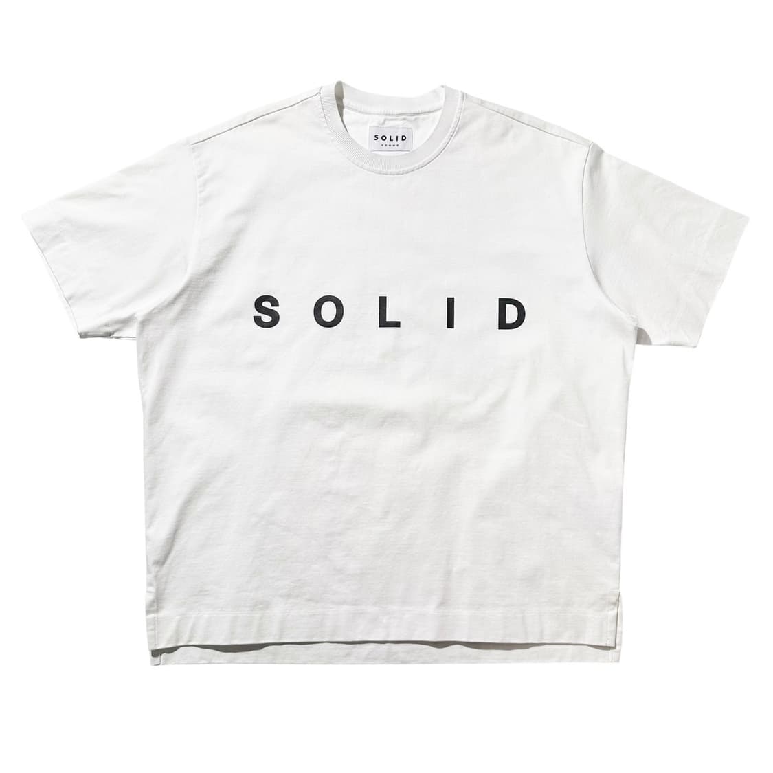 솔리드옴므 로고 스펠아웃 반팔 티셔츠 상품이미지1