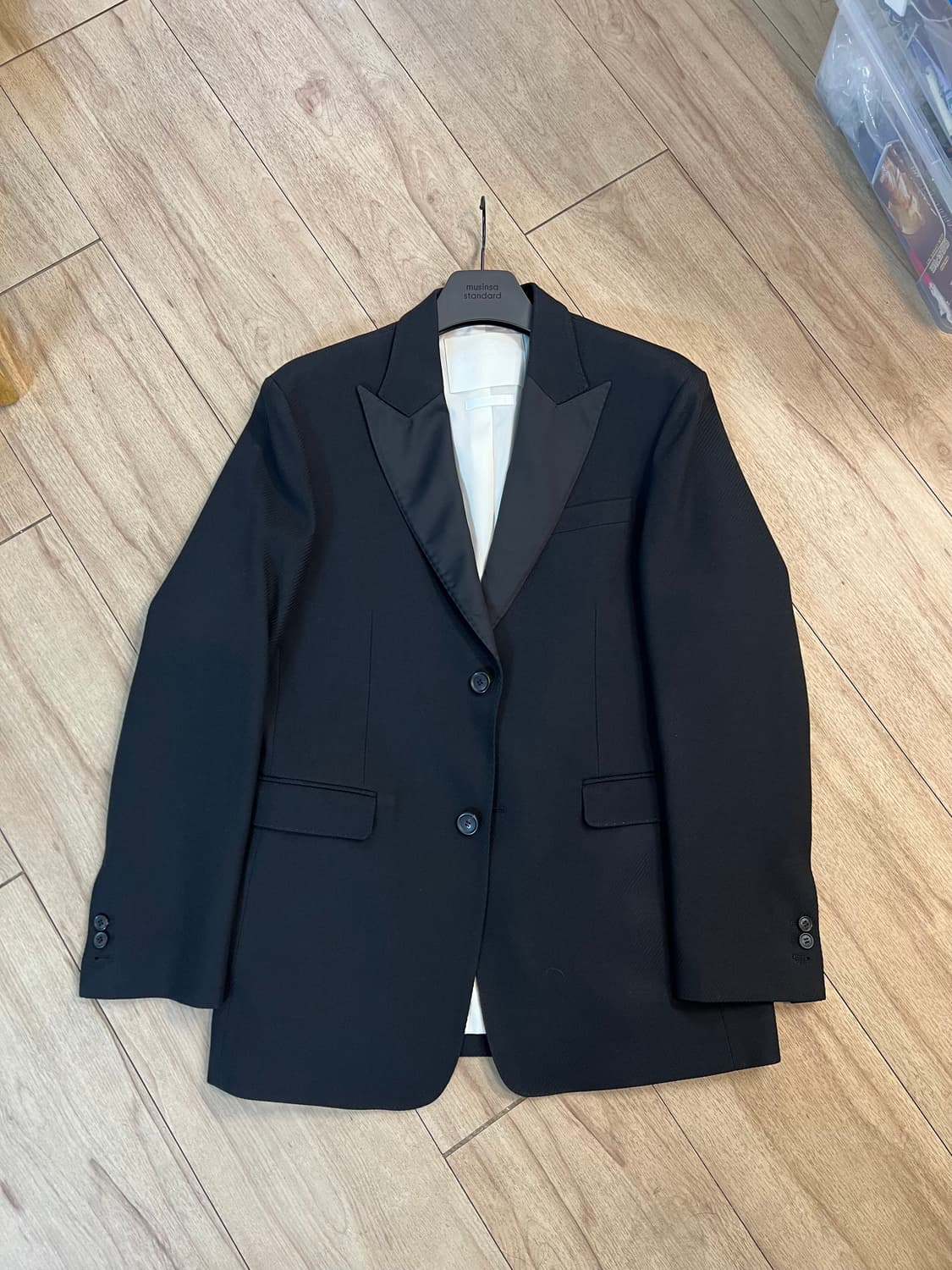 리트 울 실크 피크드 블레이져 상품이미지7