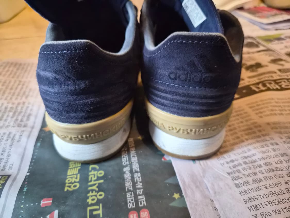 [260] 고샤루브친스키x아디다스 코파 네이비 상품이미지3