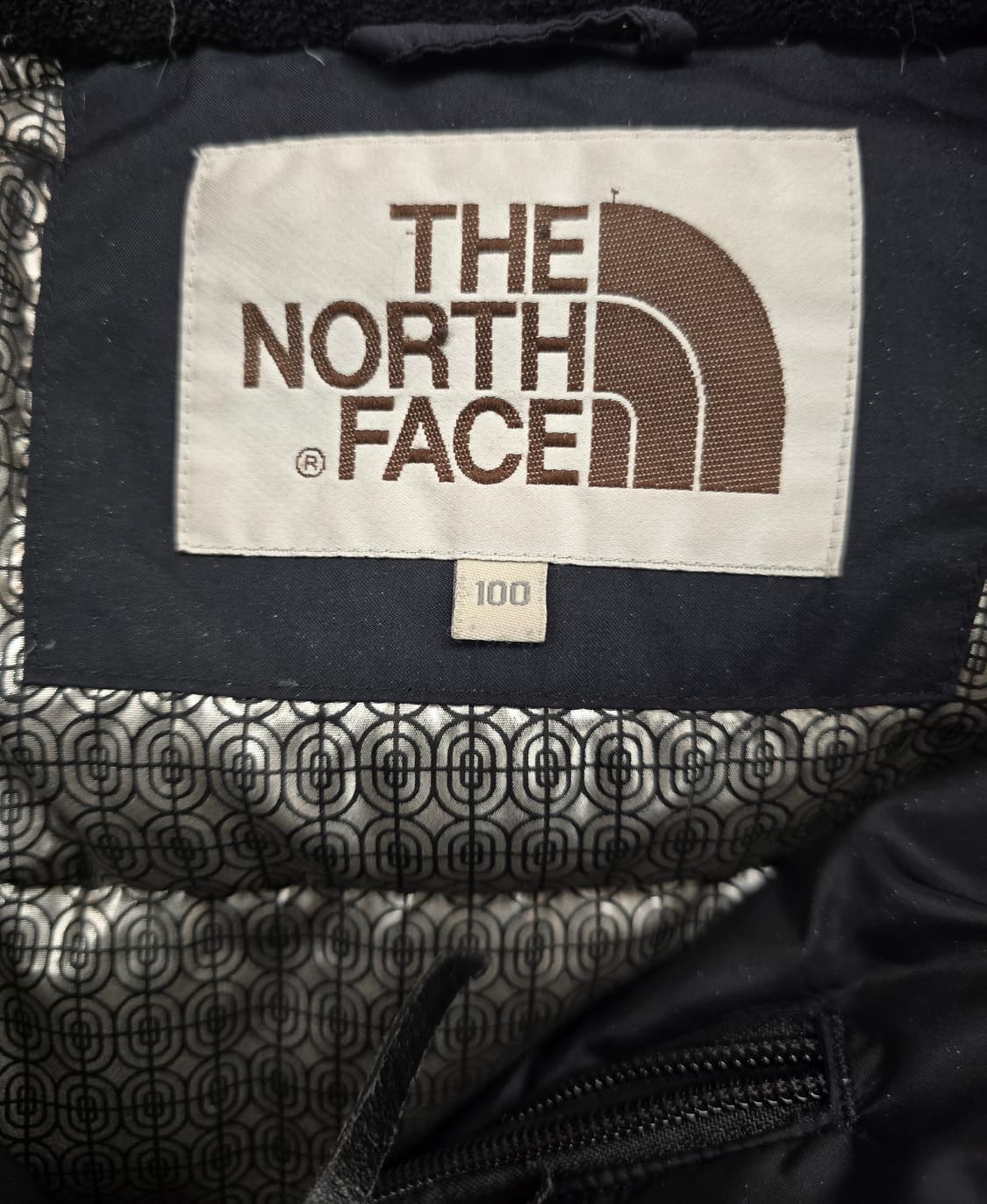 노스페이스 화이트라벨 드라이벤트 덕다운패딩.  싸이즈100. 상품이미지5
