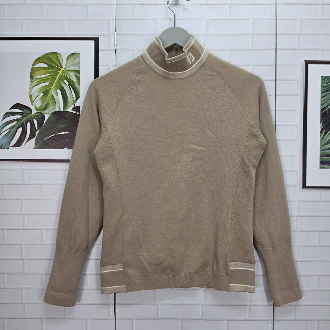 풋조이 골프 하이넥 방풍 긴팔 니트 스웨터 S사이즈 상품이미지1