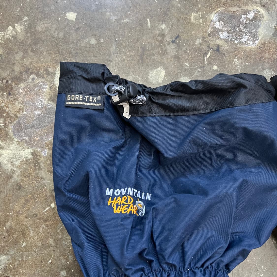 마운틴하드웨어 고어텍스 스패츠 네이비 상품이미지2