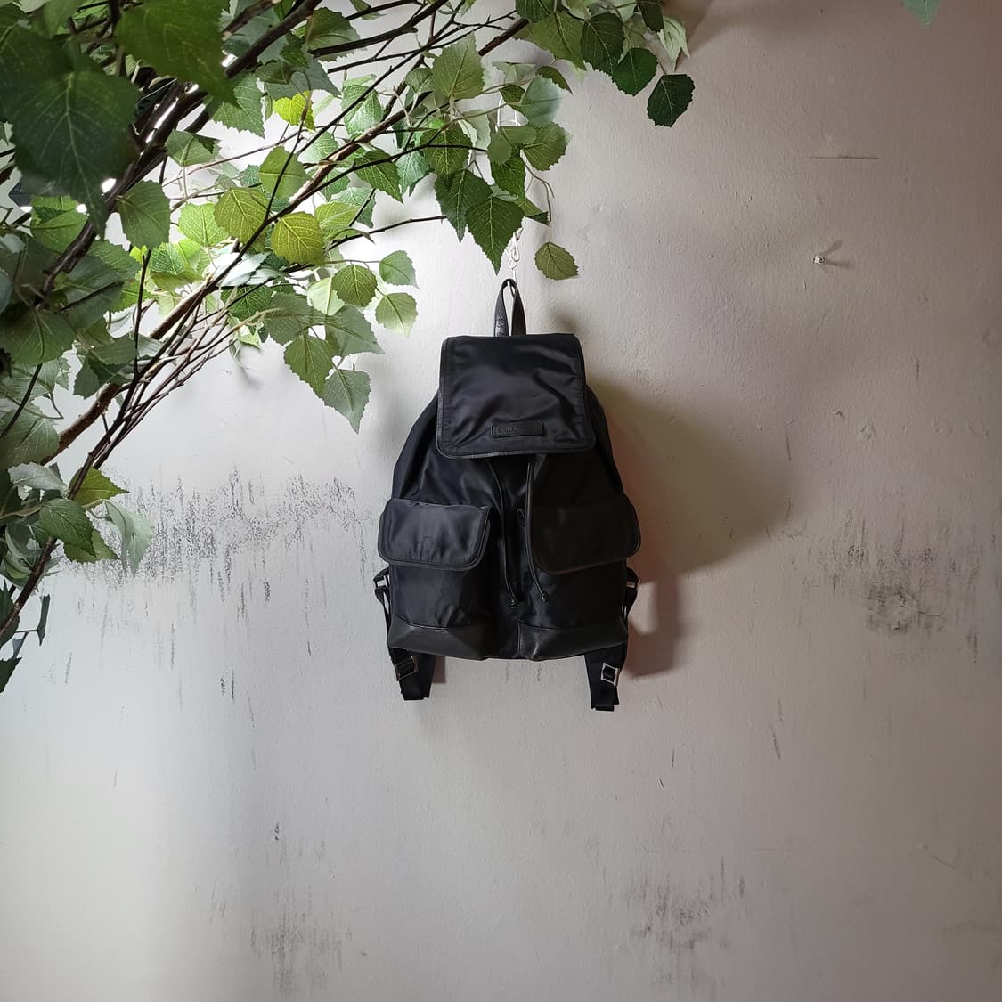 NOM 백팩 상품이미지1