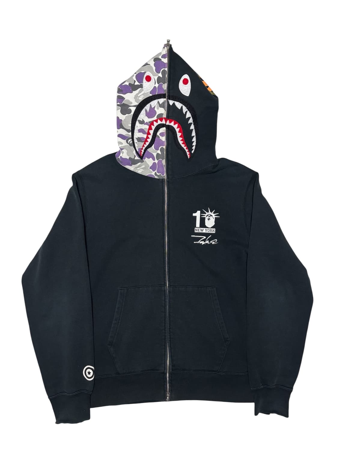 [정품] 베이프 뉴욕 10주년 한정판 FUTURA 샤크 후드집업 XL 상품이미지1