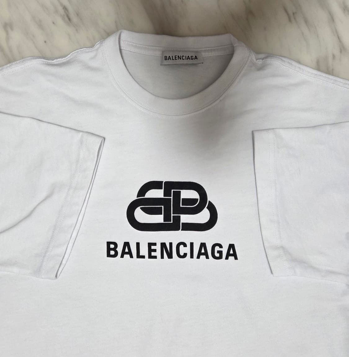 발렌시아가 프린트 반팔 티셔츠 상품이미지3