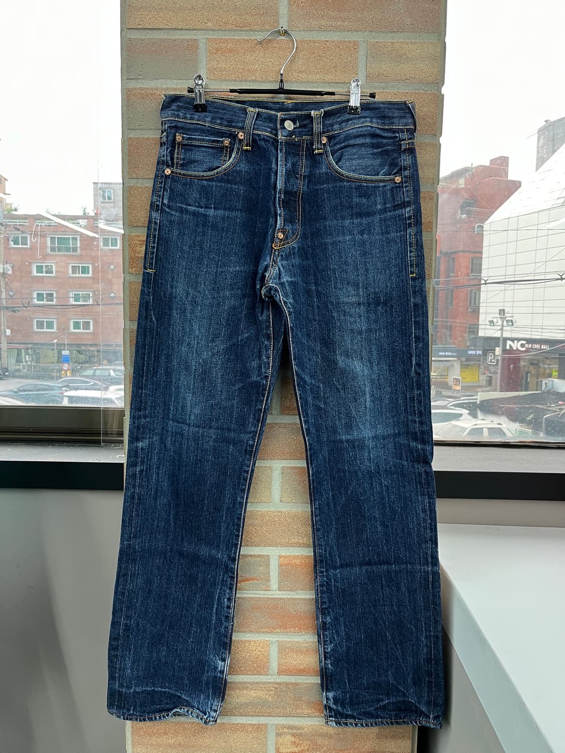 EVISU 백 프린팅 포인트 데님 팬츠 상품이미지7