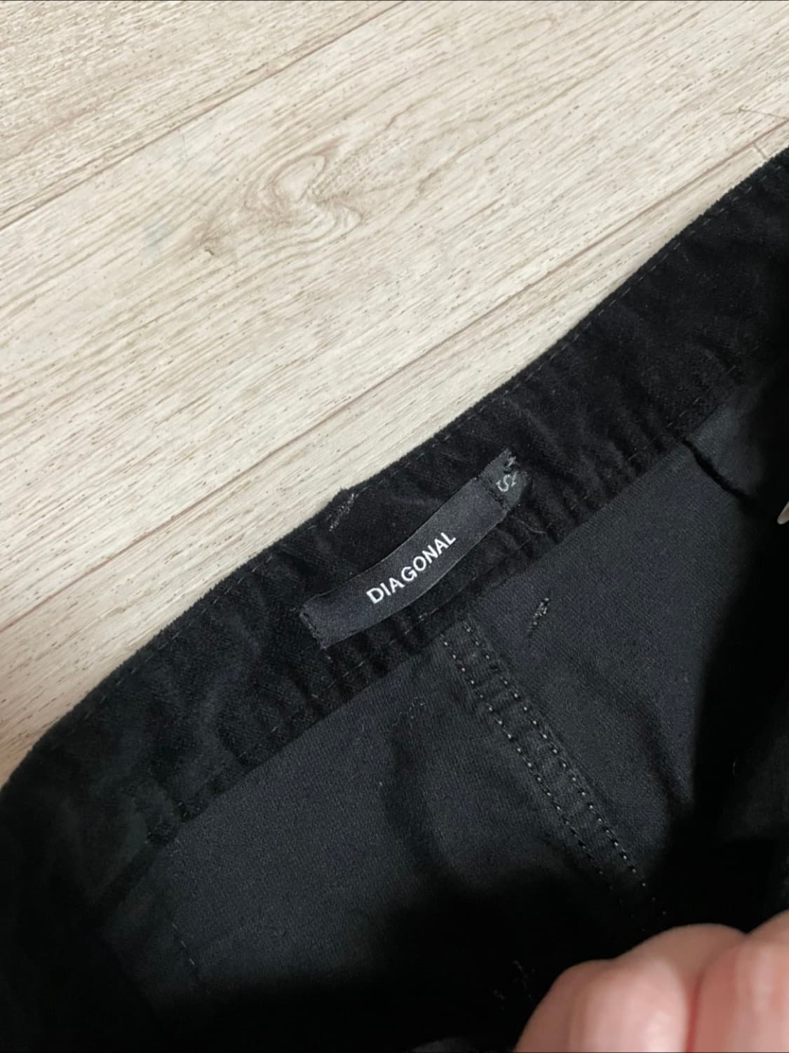 다이애그널 핀턱 와이드 벨벳 팬츠 S 상품이미지7