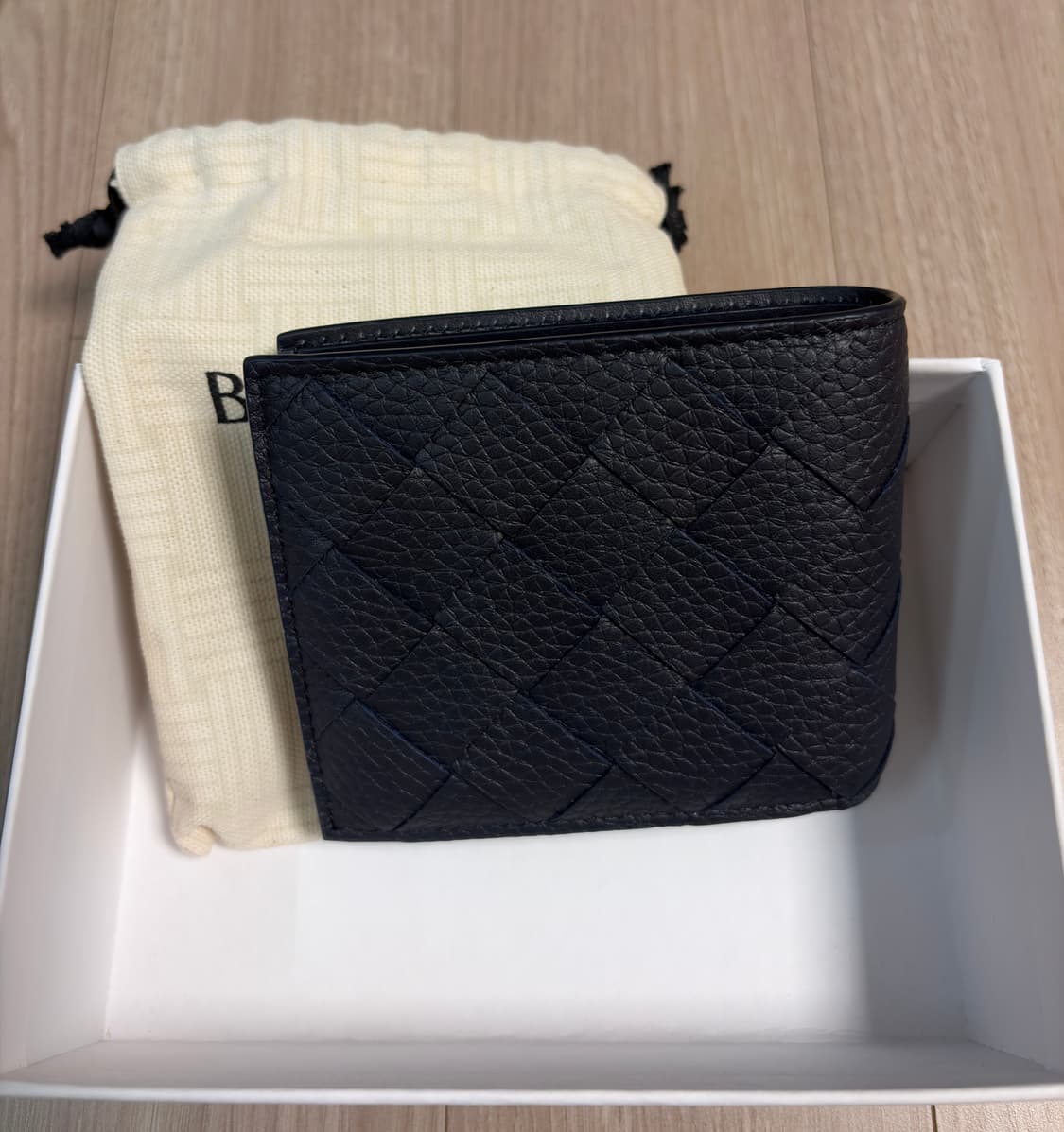 [새상품] 최신상 보테가베네타 인트레치아토 반지갑 상품이미지3