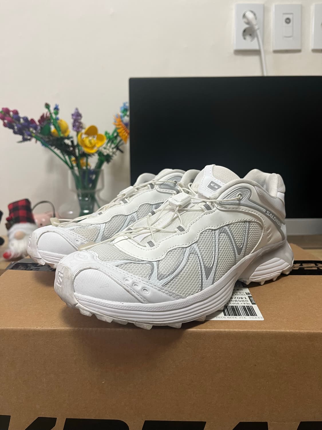 살로몬 위스퍼 화이트 루나 락 상품이미지1