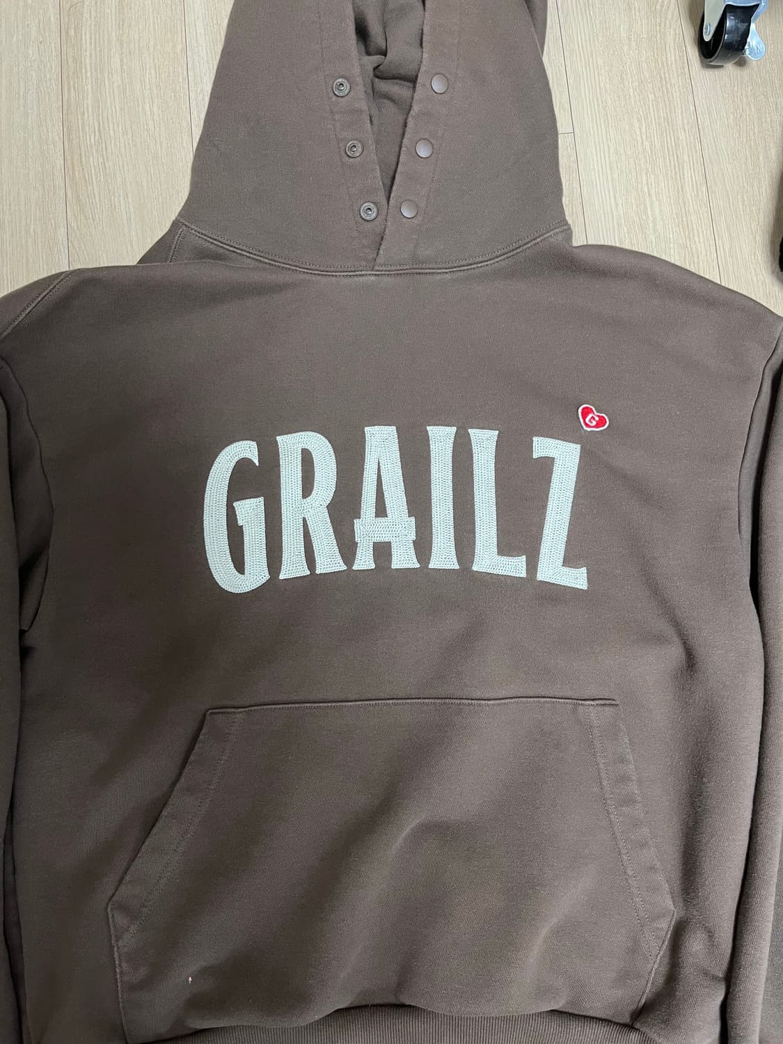 그레일즈 후드티 상품이미지1