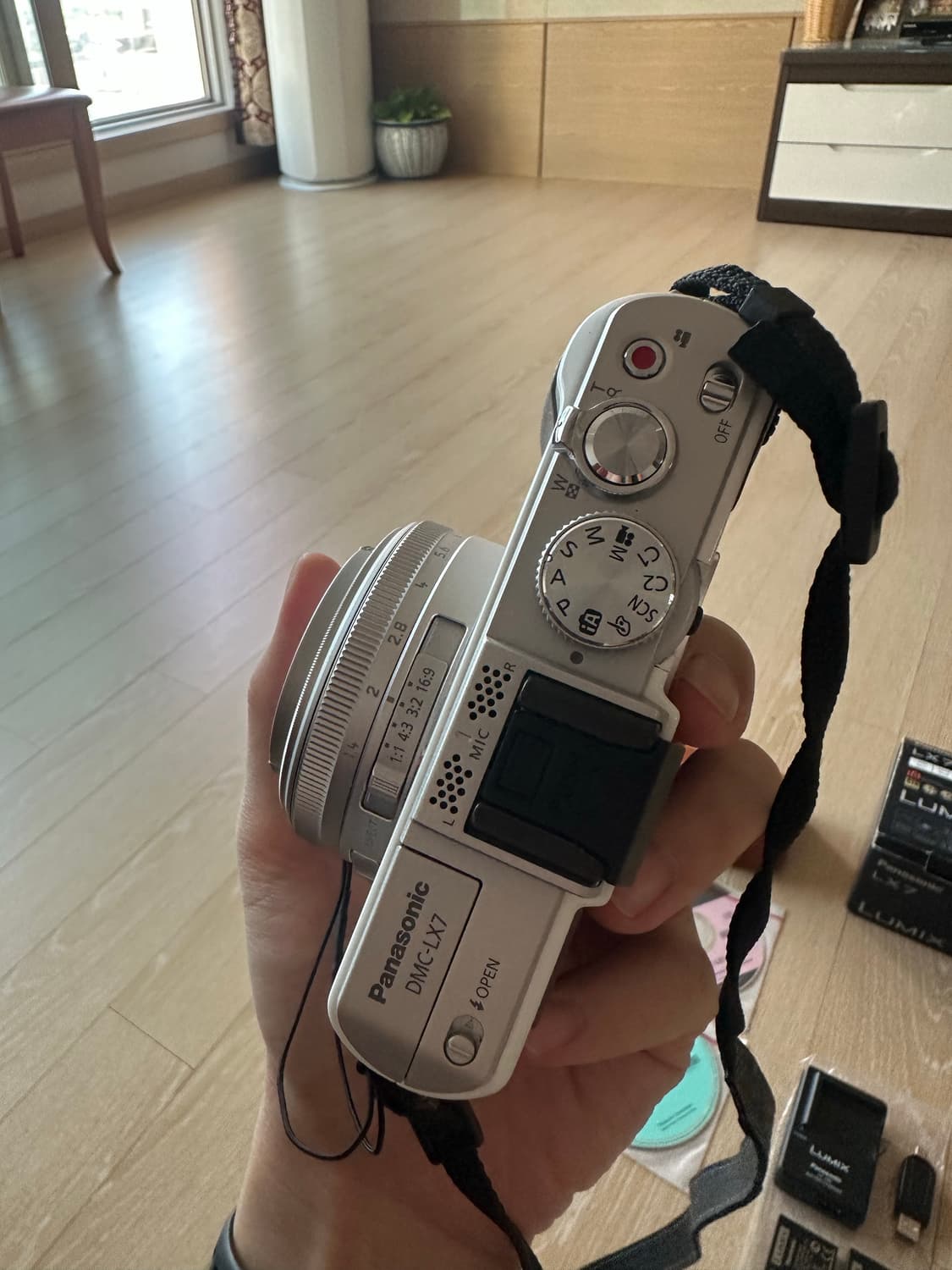 파나소닉 루믹스 LX7 화이트 풀세트 상품이미지8