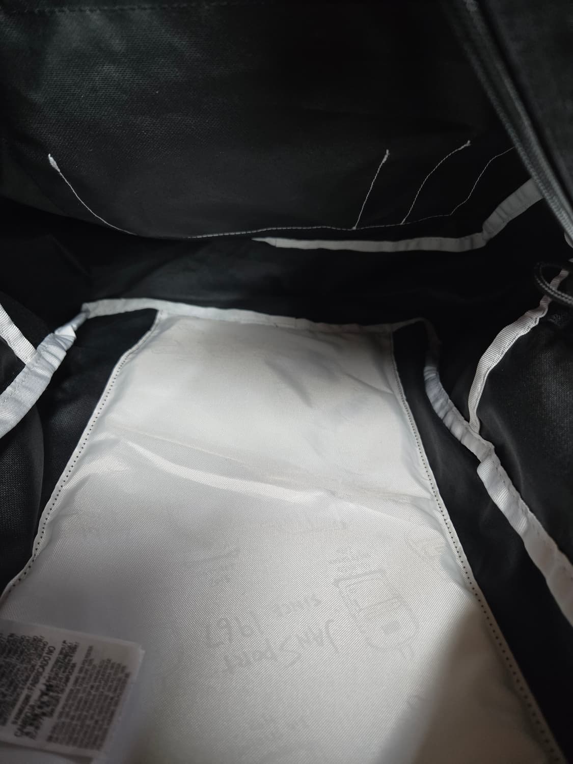 잔스포츠 슈퍼브레이크 백팩 블랙 상품이미지8