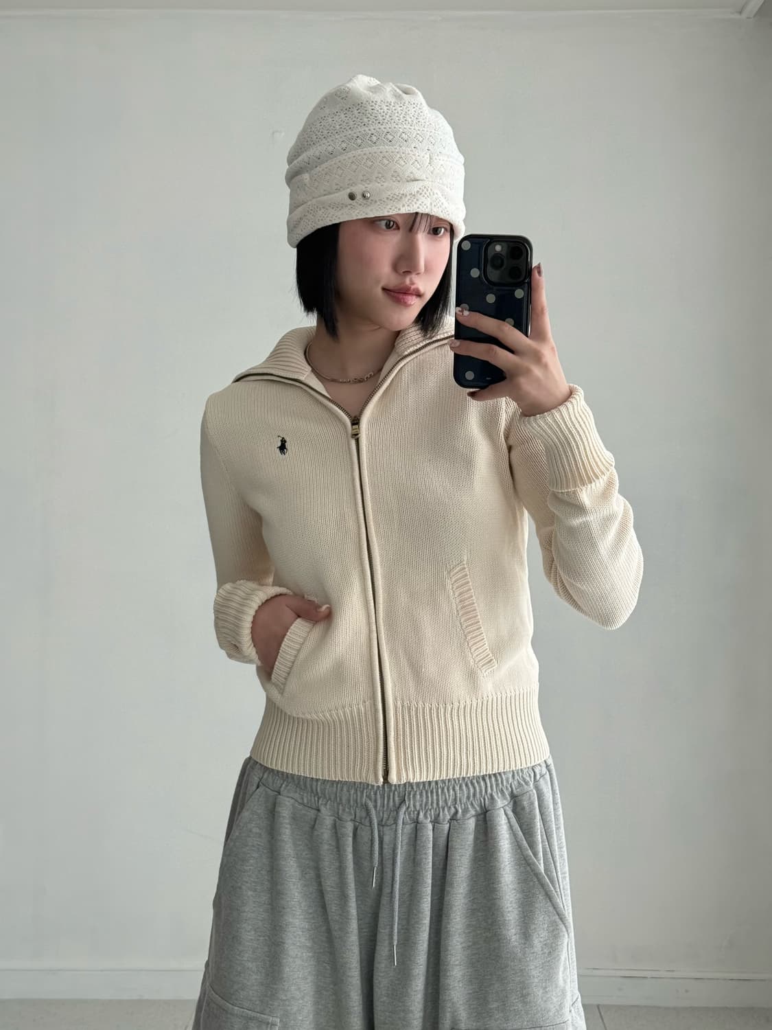 폴로 하이넥 아이보리 니트집업 상품이미지3