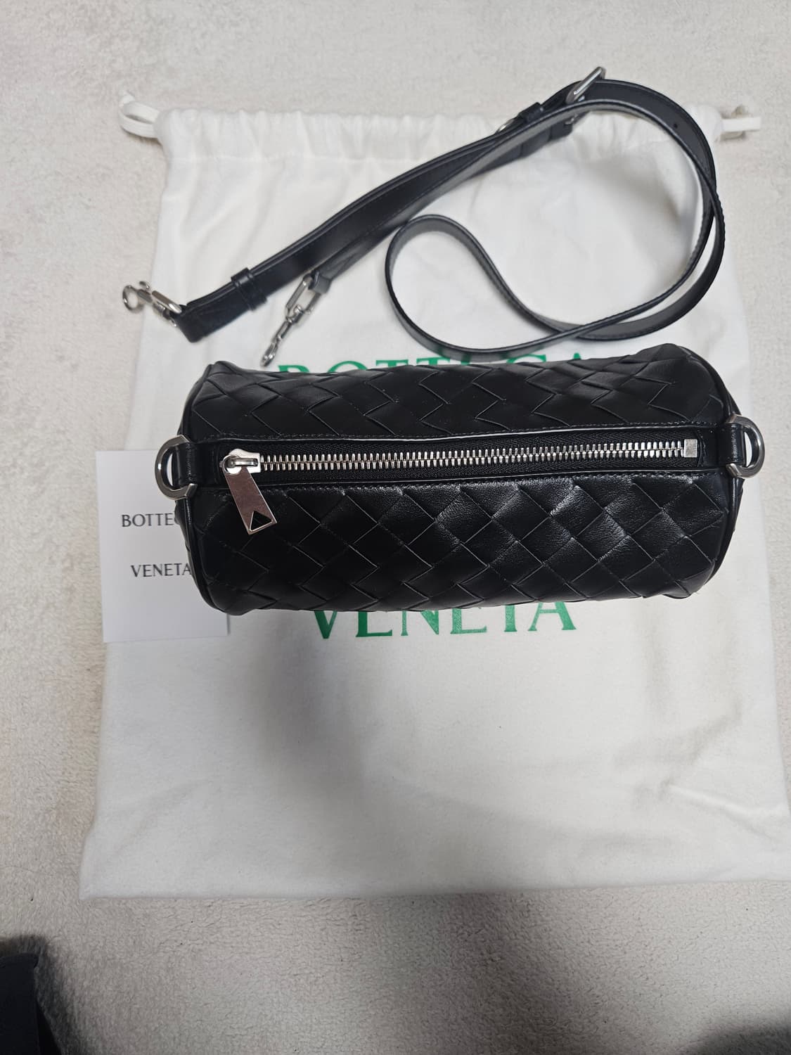 [OS] 보테가 베네타 인트레치아토 숄더백 상품이미지1