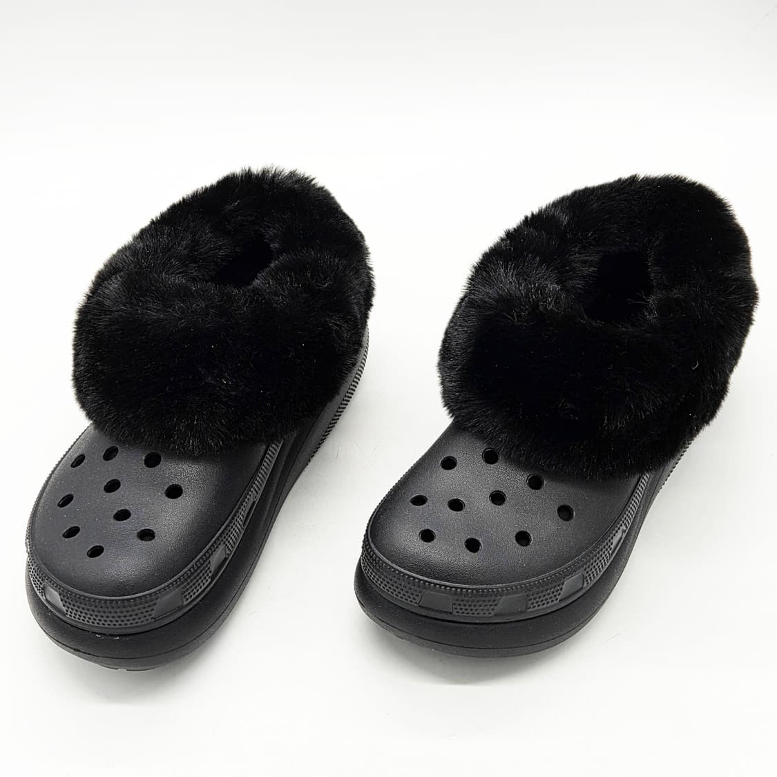 크록스 퍼에버 크러쉬 블랙 (M4 W6) 상품이미지1