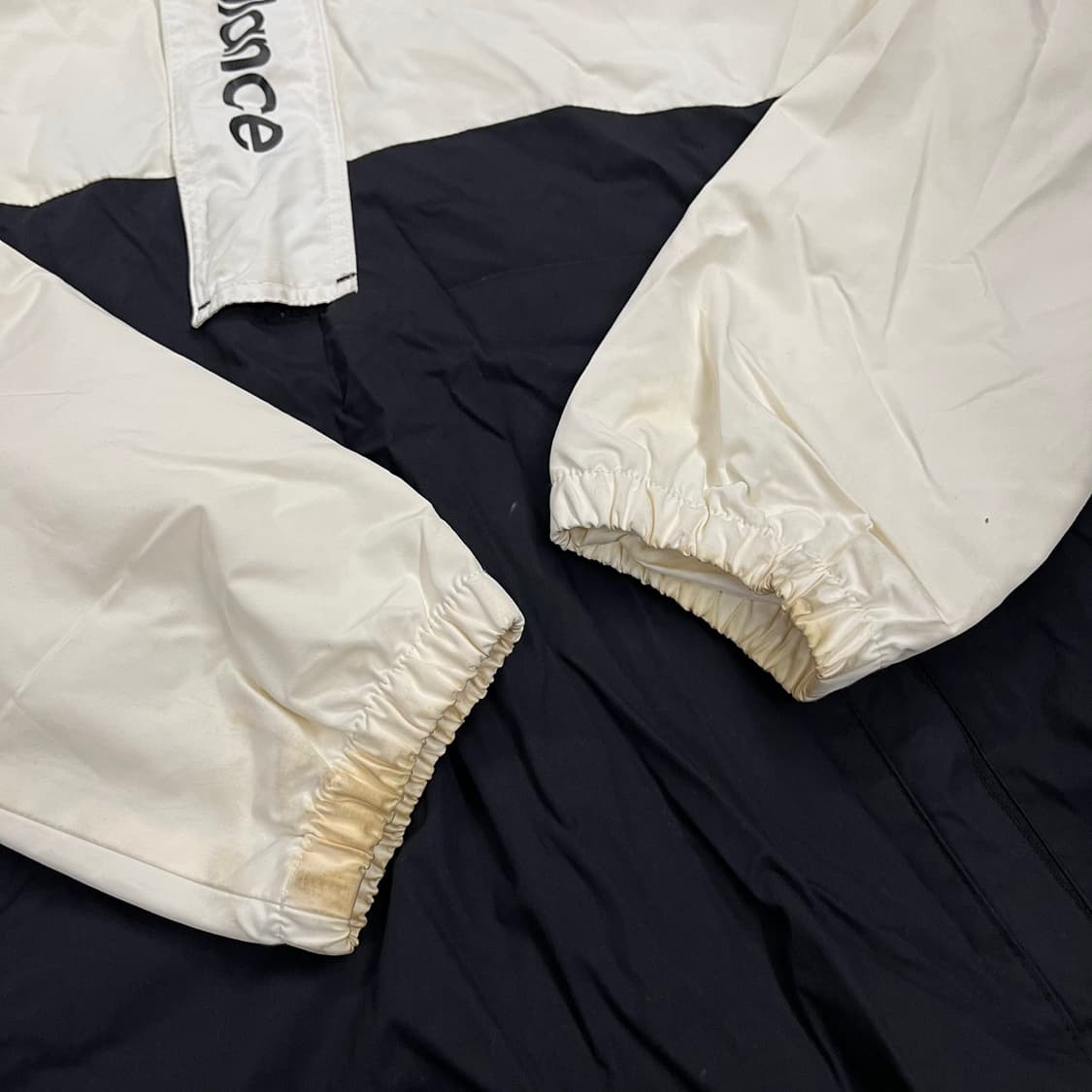 [ 정품/L ] 뉴발란스 아노락 바람막이 자켓 b15 상품이미지9