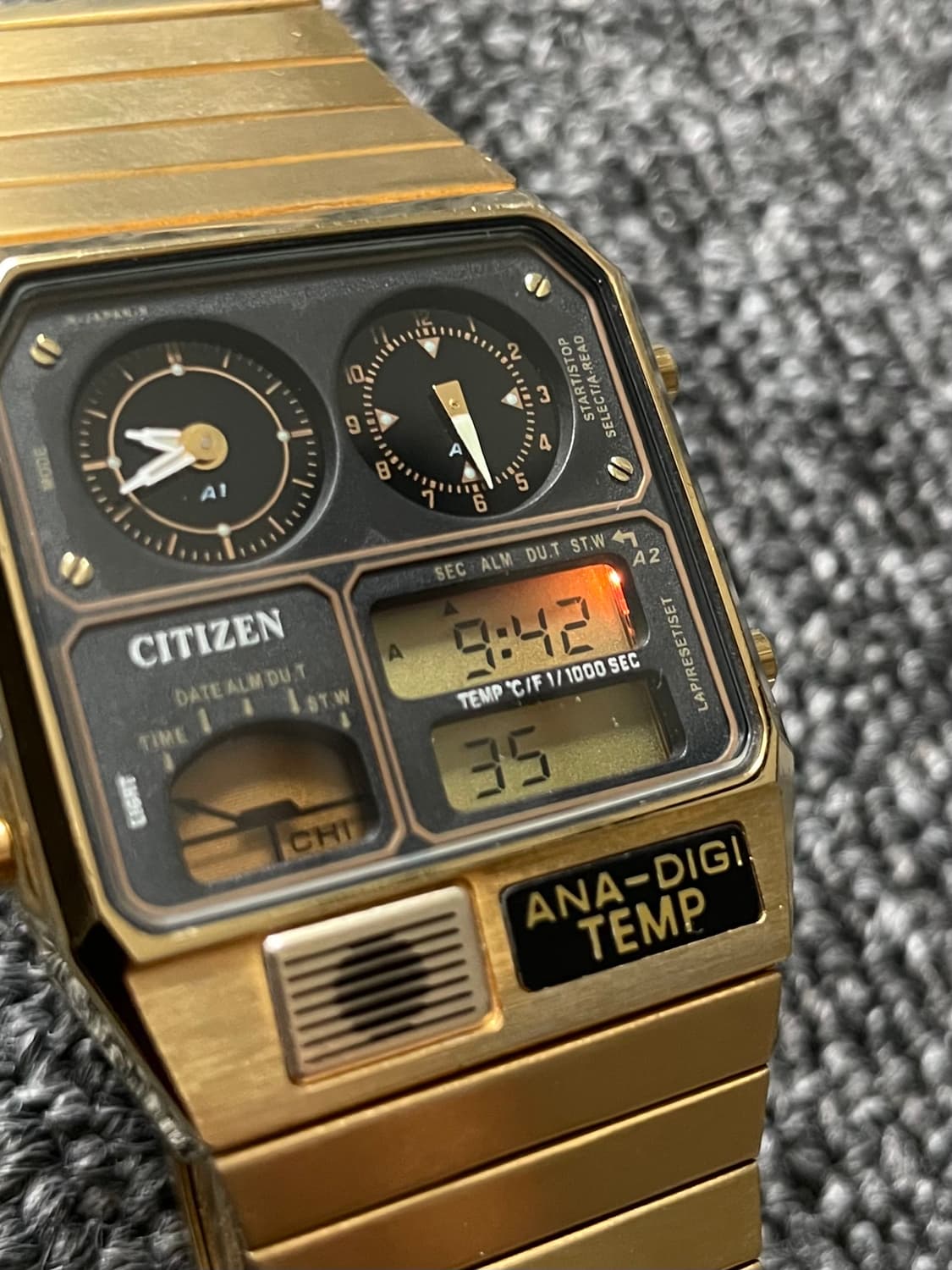 시티즌 아나디지템프 금장 골드 흑판 상품이미지3