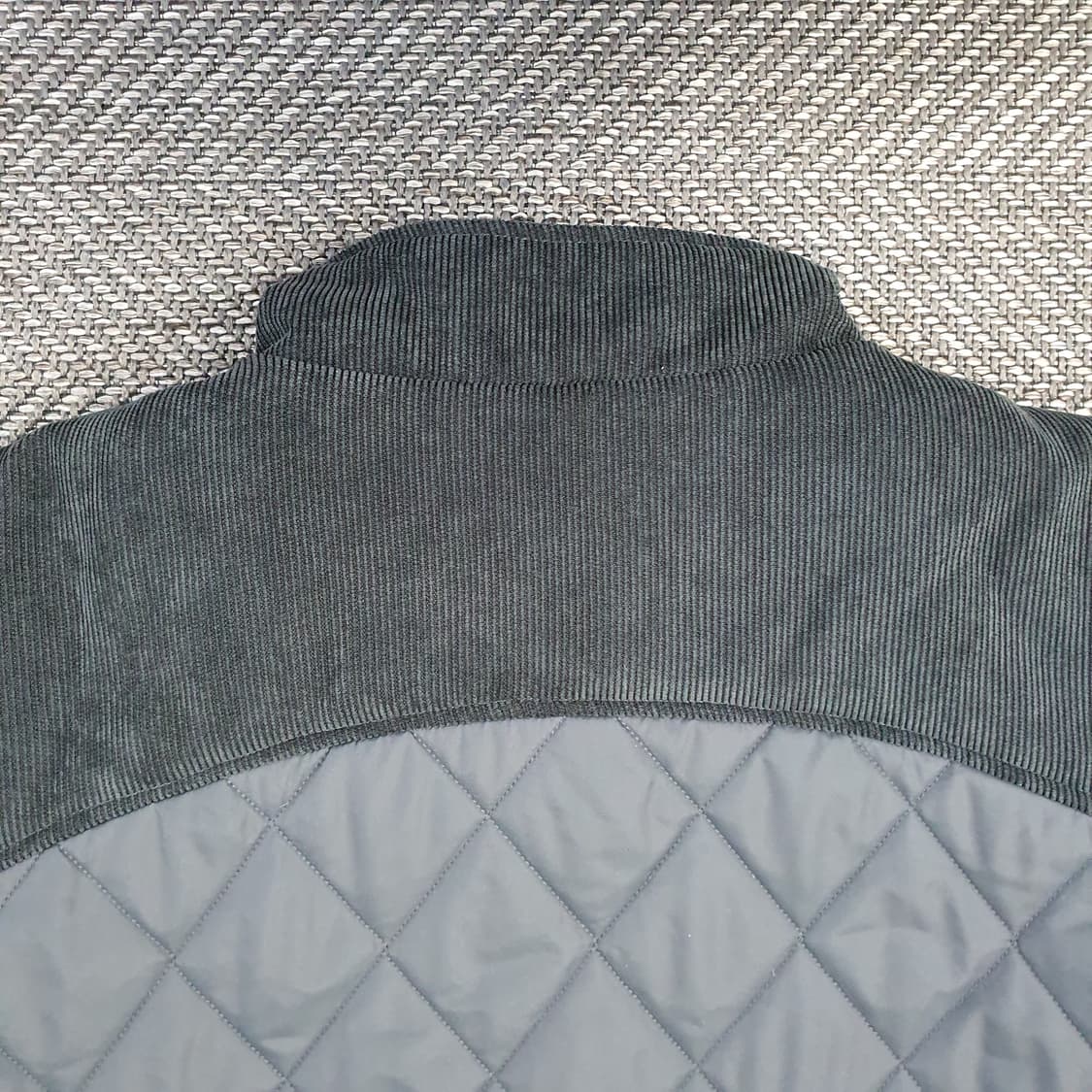 알렉스하운드 퀼팅 경량패딩 남자110 상품이미지9