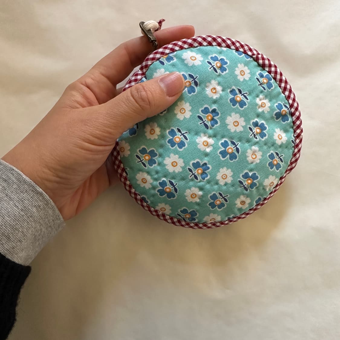 키티 둥근 파우치  상품이미지3