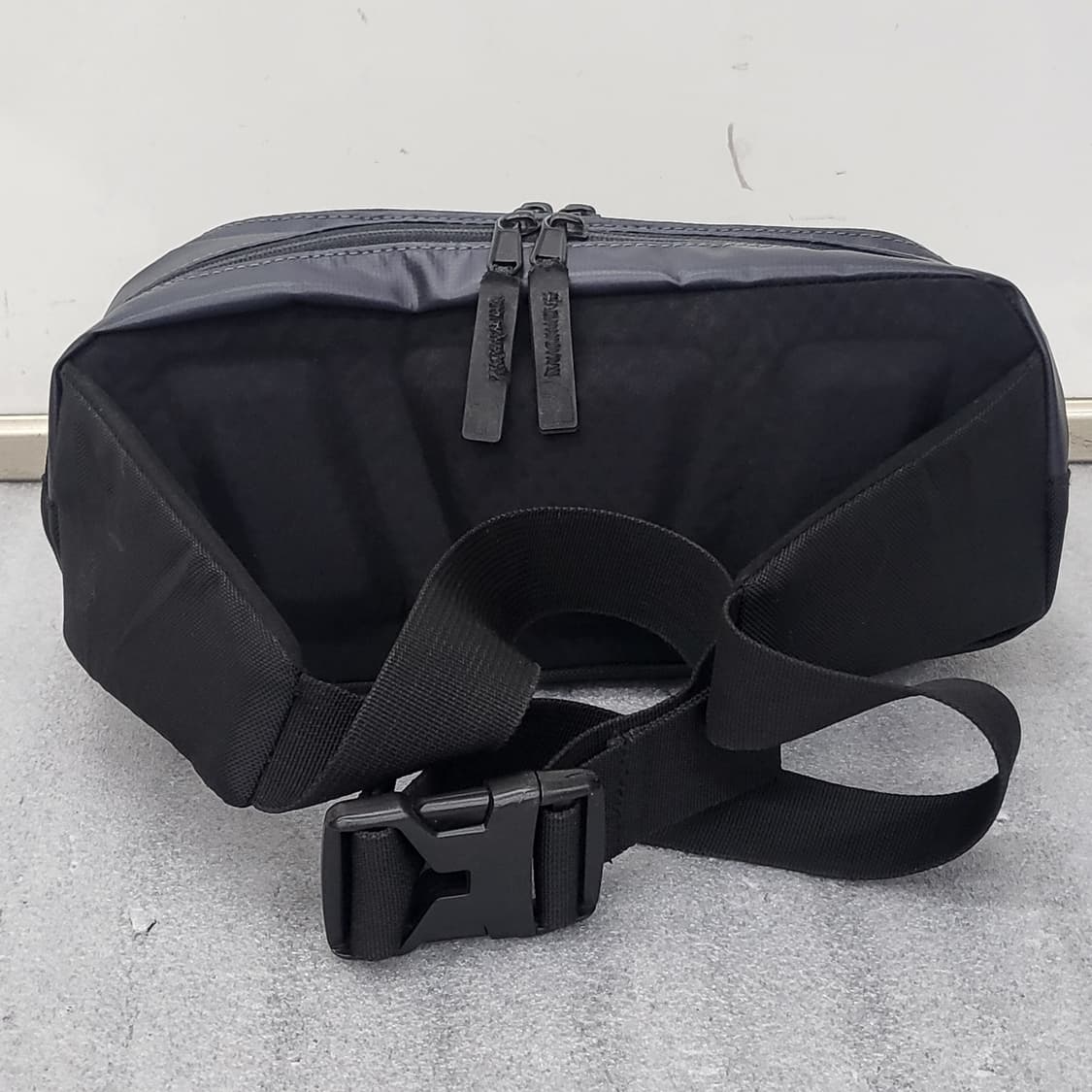 노스페이스 힙색,크로스백 30x12cm 상품이미지3