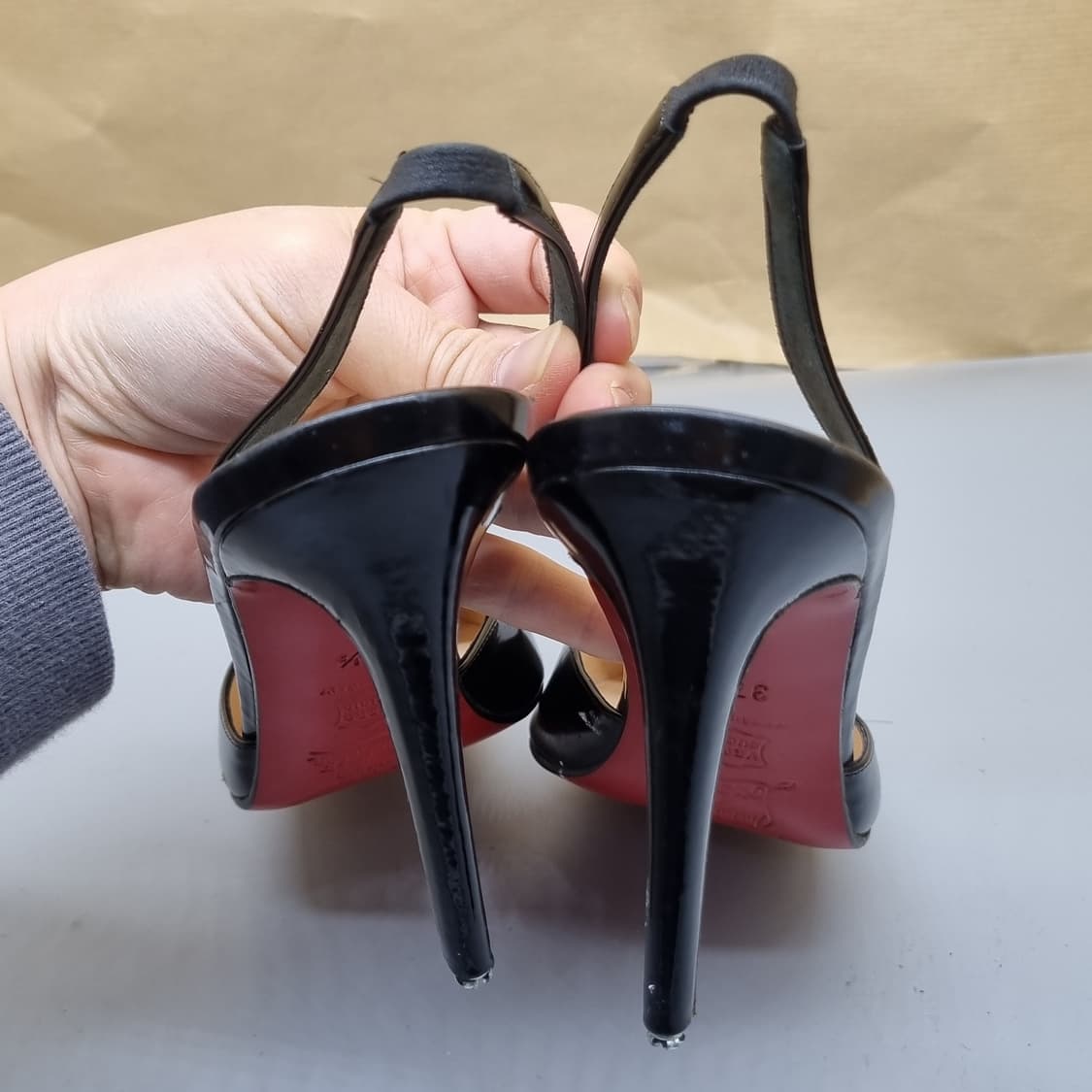 크리스찬루부탱 여성샌들 37.5 235 굽10.5 상품이미지4