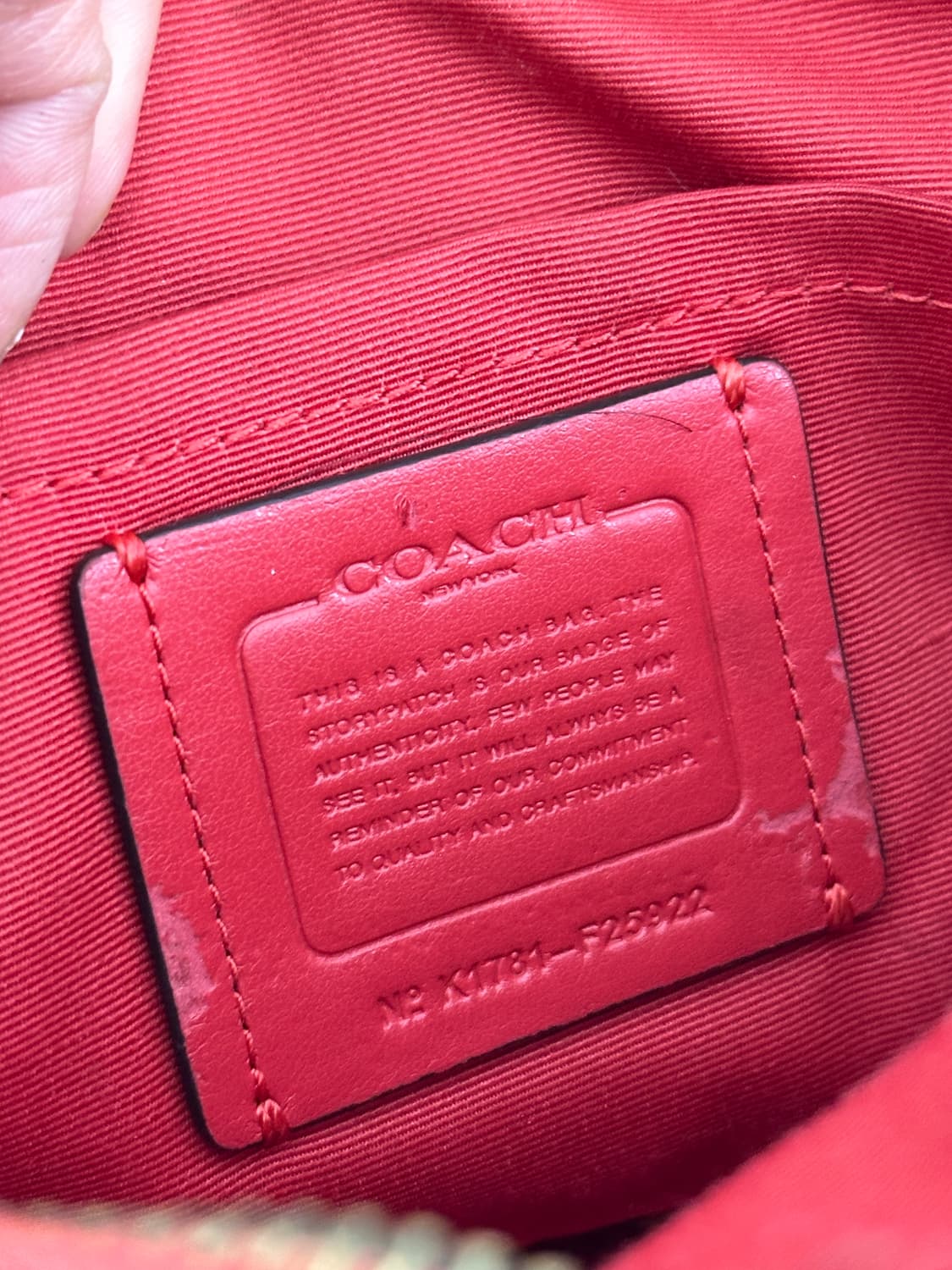 Coach red chain bag 상품이미지8