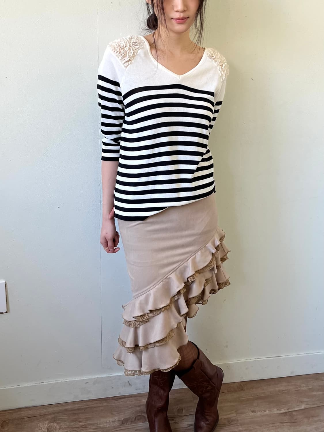 Dolly-Sean 레이스 숄더 스웨터 상품이미지6