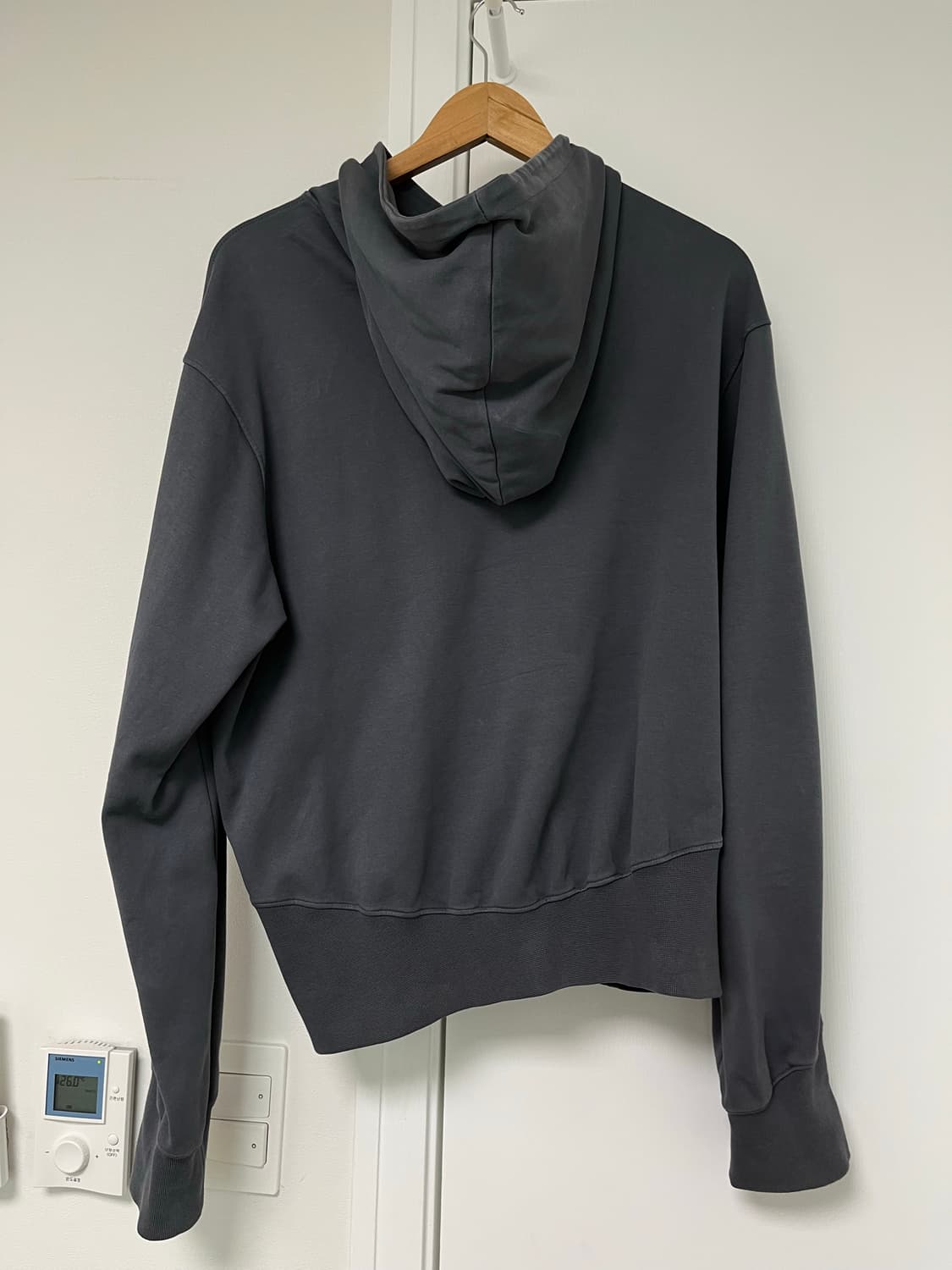 EE  집업 차콜 xl 상품이미지4