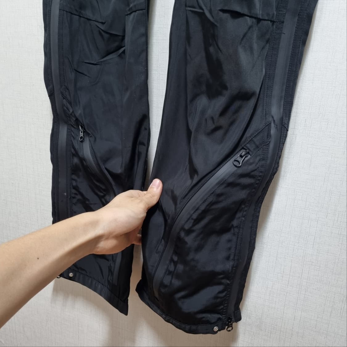 파프롬왓 파아카이브 4사이즈 지퍼 스트림 팬츠 블랙 상품이미지3