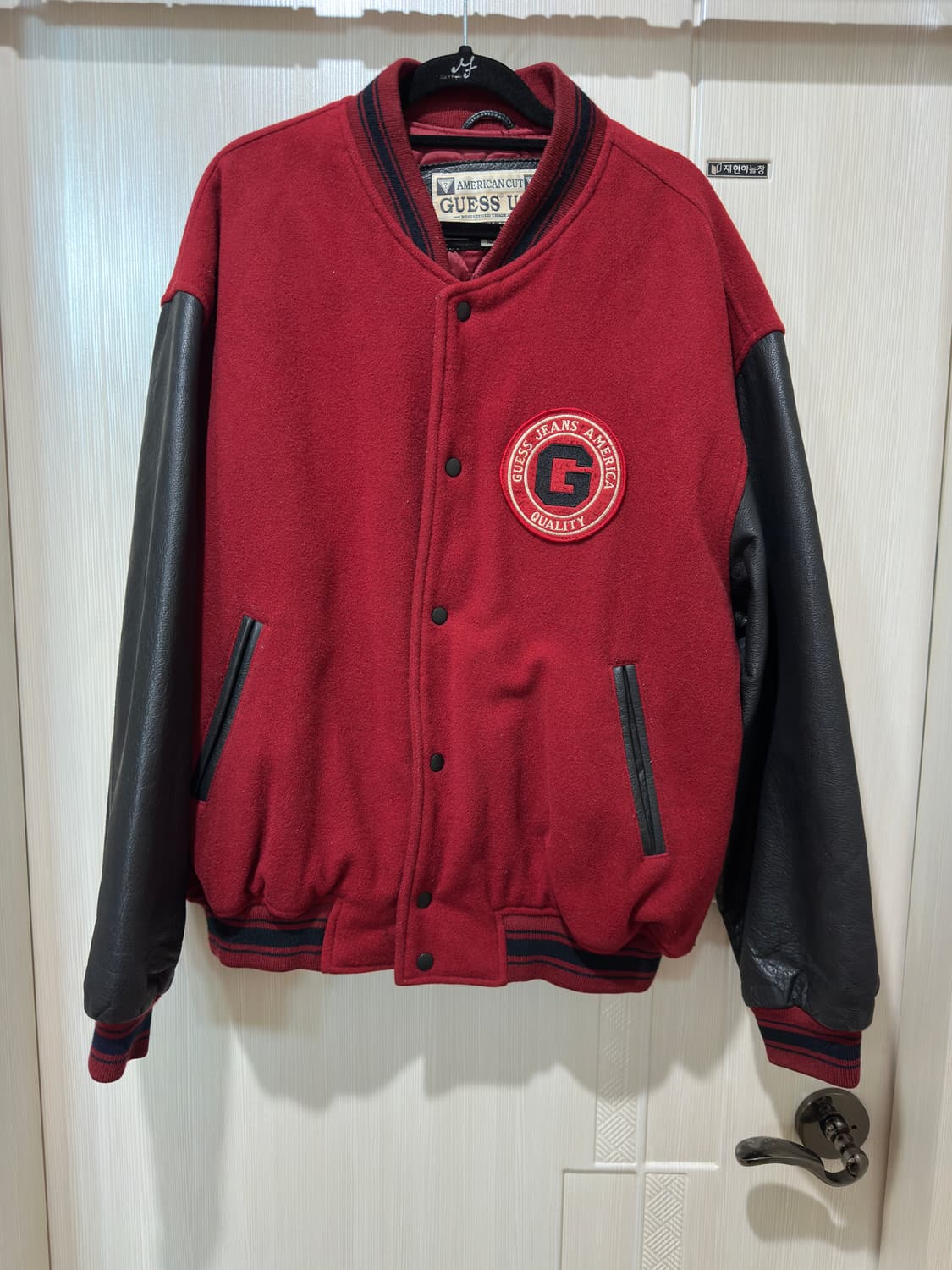 00s 게스 바시티 자켓 판매합니다 상품이미지1