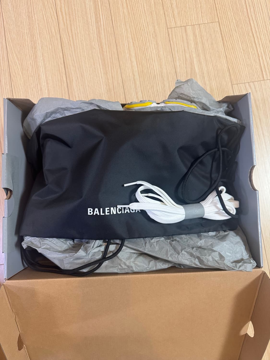 발렌시아가 카고 스니커즈 런웨이OG 상품이미지6