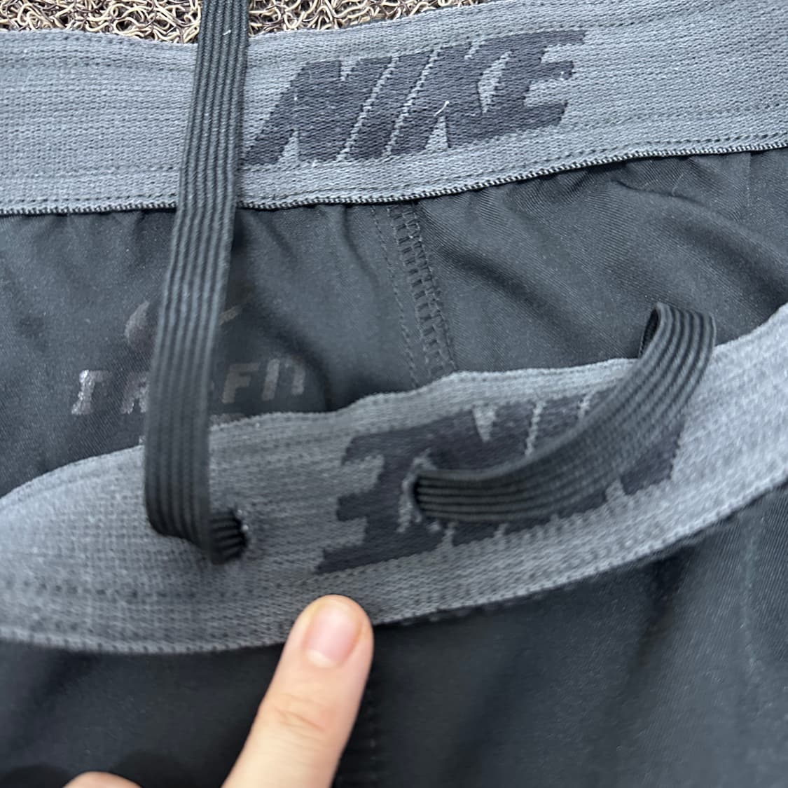 NIKE 나이키 스우시 반바지 운동복 블랙 L 상품이미지8