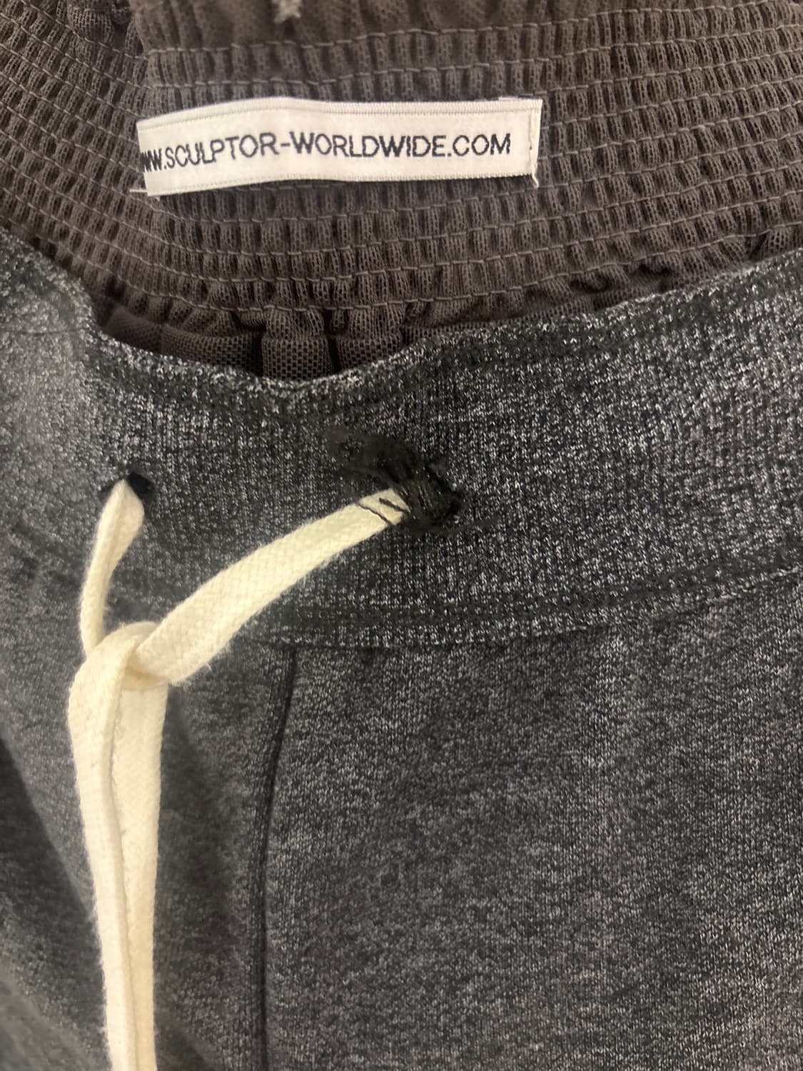 스컬프터 새깅 트렁크 레이어드 스웻팬츠 차콜 상품이미지3