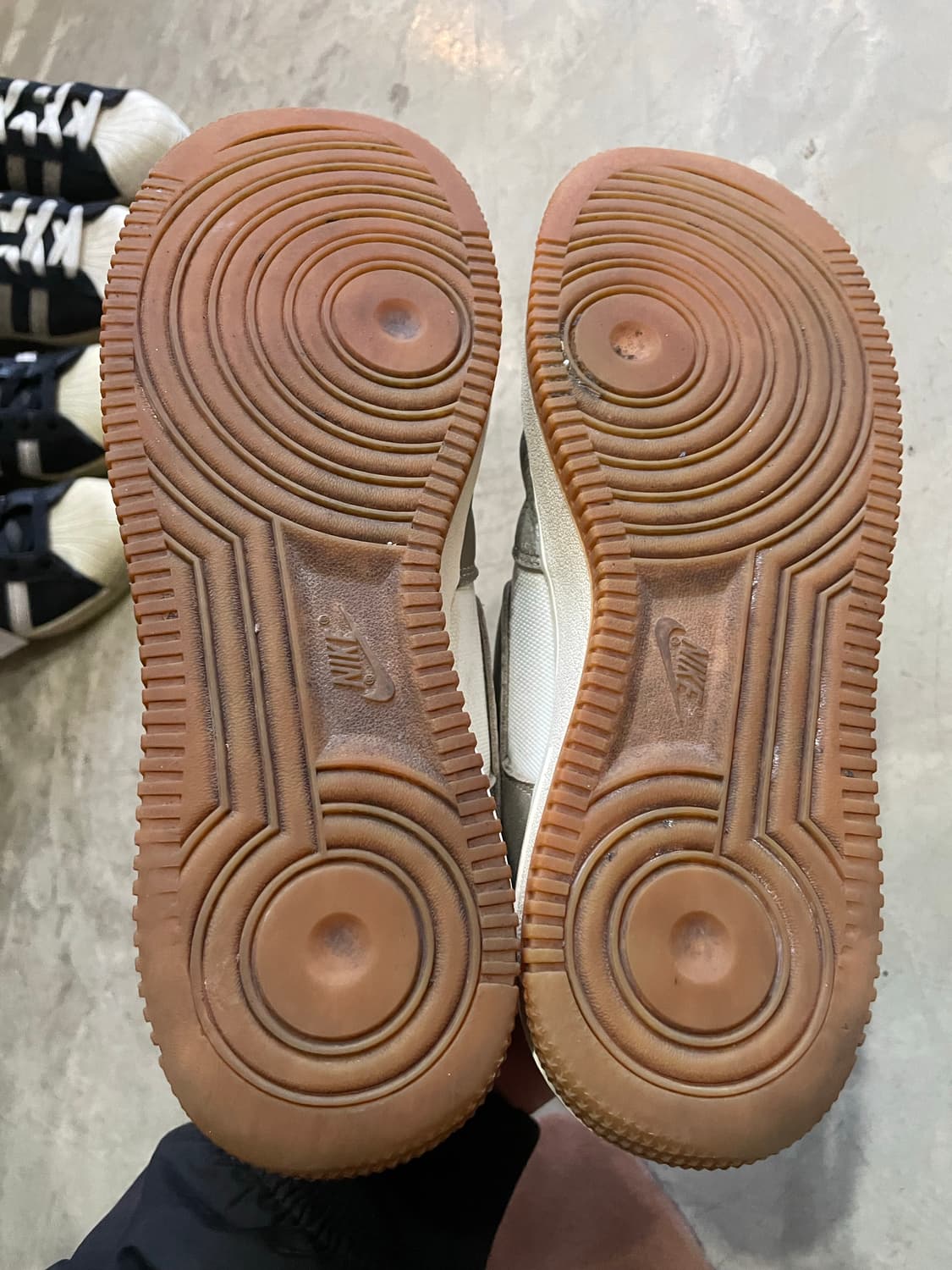 나이키 에어포스1 고어텍스 한글날 255 상품이미지6