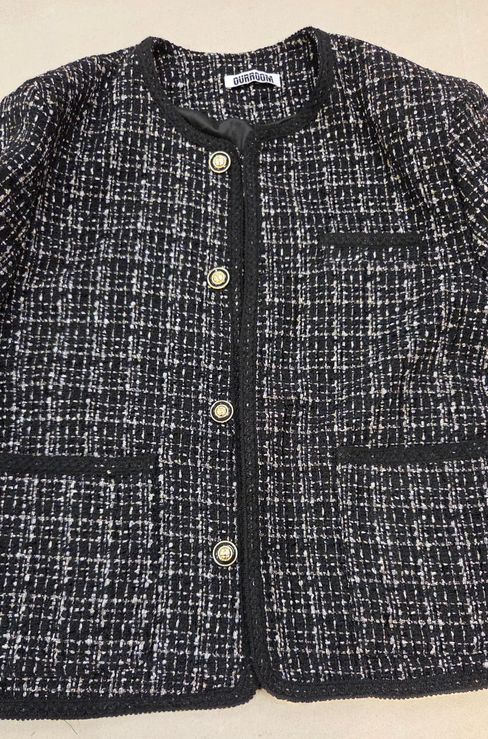 OURROOM 블랙 트위드 자켓 남자. 미착용 상품이미지8