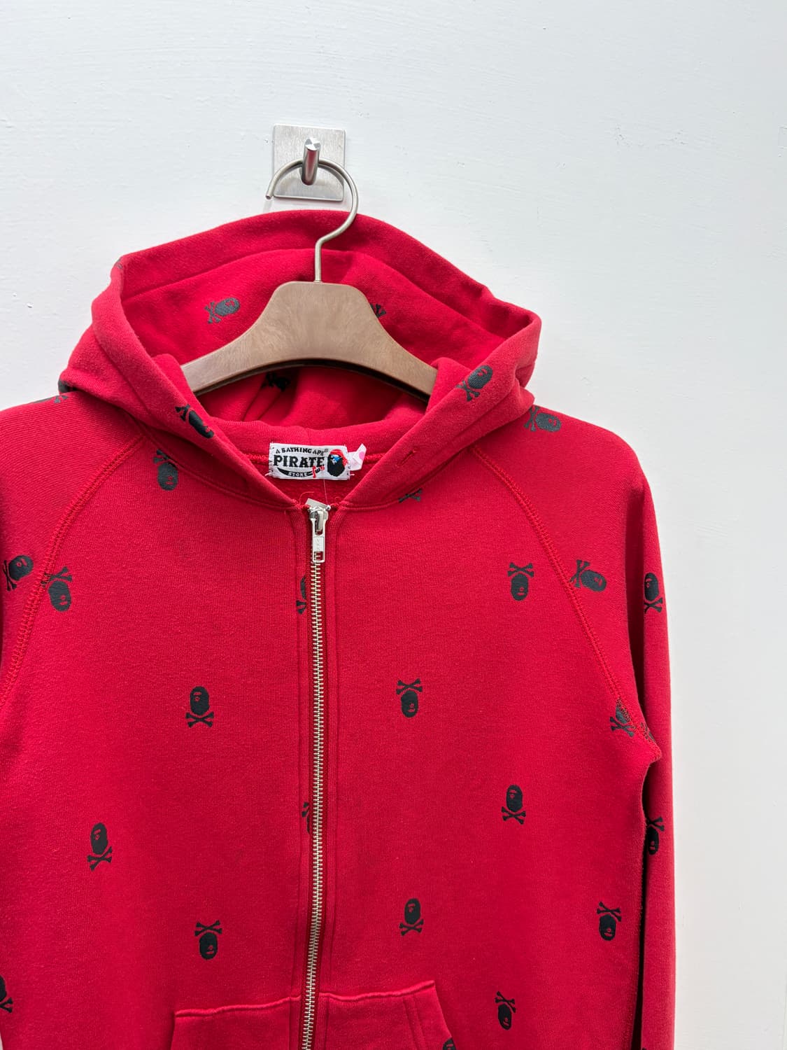 딱붙핏))) 해적 베이프 후드 집업 상품이미지4