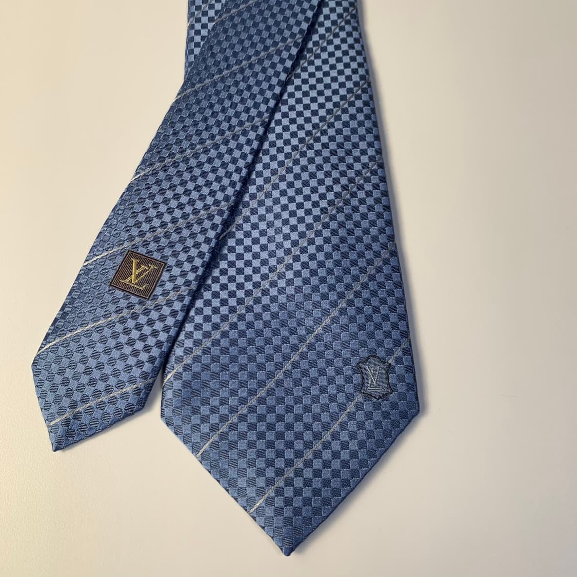루이비통 스몰다미에 스트라이프 명품넥타이 A+등급 8.7cm 상품이미지4
