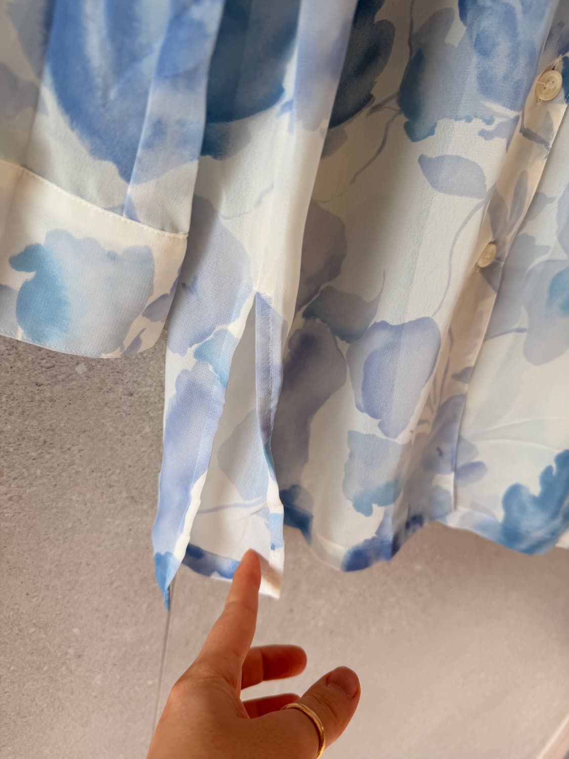 일본제 시스루 꽃무늬 긴팔 블라우스 블루 화이트 상품이미지3