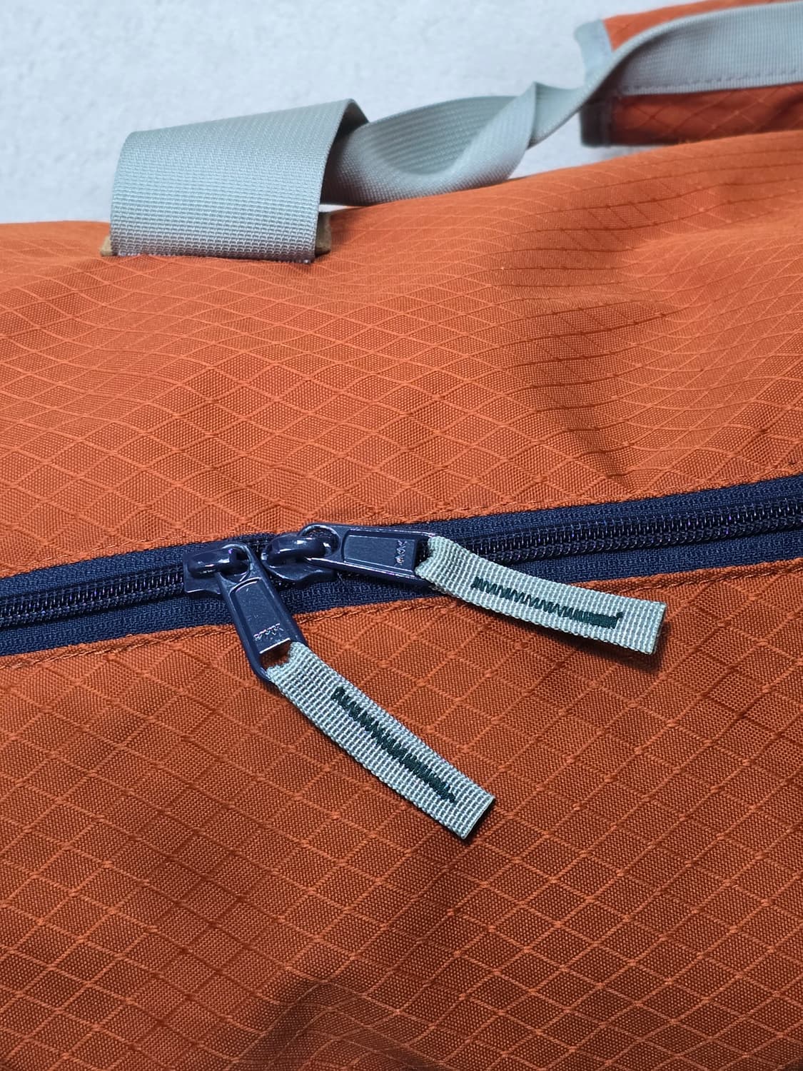 Burton 버튼 하드윅 오렌지 2way 40L 더플백 상품이미지7