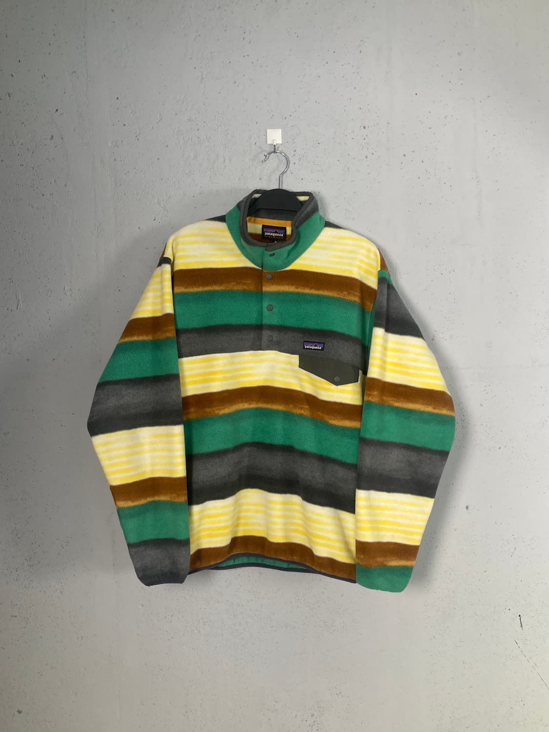 파타고니아 신칠라 풀오버 스트라이프 (M) 새상품급 상품이미지1