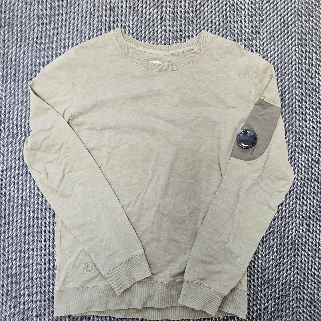 Cp컴퍼니 렌즈와펜 롱슬리브 L 상품이미지1